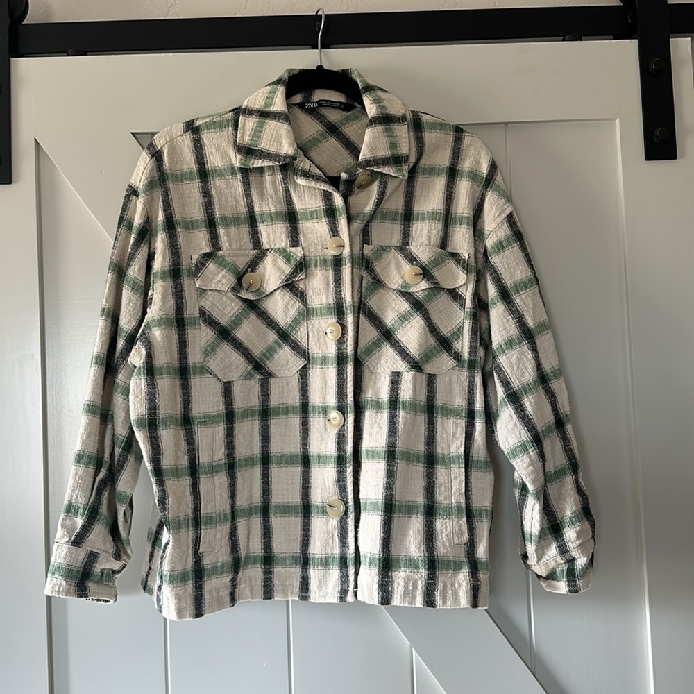 Zara Button Down - Picture 11 of 11